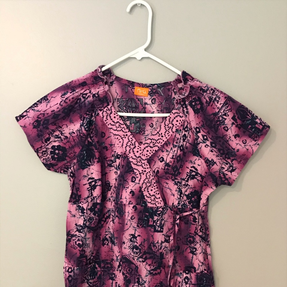Scrub Top